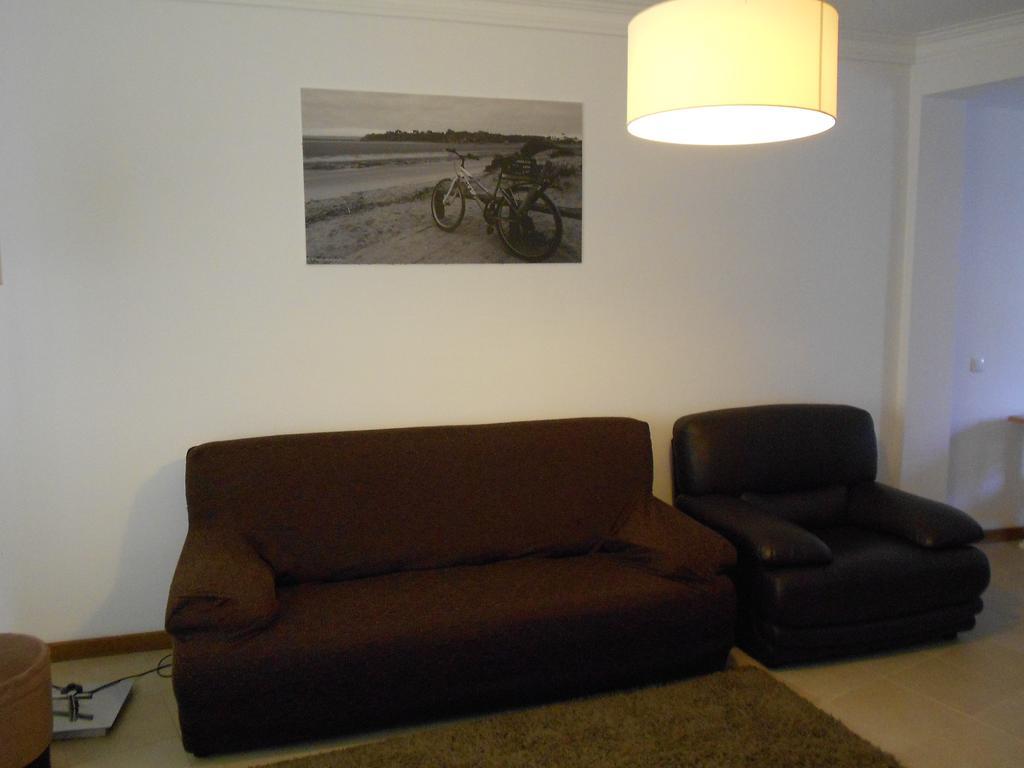 Sem Nome Otel Alvor Oda fotoğraf